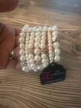 Load image into Gallery viewer, Lustrous Legacy White Zi Bracelet 2019