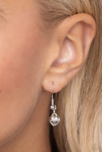 Load image into Gallery viewer, Mismatched Model - White