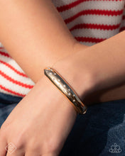 Load image into Gallery viewer, Glimpses of Malibu - April 2025