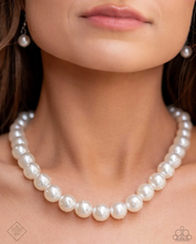 Load image into Gallery viewer, Fiercely 5th Avenue Trend Blend - August 2024
