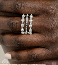 Load image into Gallery viewer, Fiercely 5th Avenue Trend Blend - April 2023