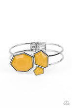 Load image into Gallery viewer, Tourist TRAPEZOID - Yellow