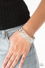 Load image into Gallery viewer, Yours and VINE - White - The V Resale Boutique