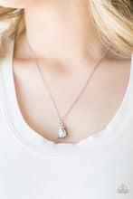 Load image into Gallery viewer, Classy Classicist - White - The V Resale Boutique