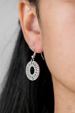Load image into Gallery viewer, Basically Baltic - Silver - The V Resale Boutique