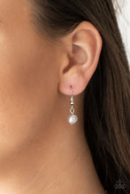 Load image into Gallery viewer, Timeless Tassels - Silver - The V Resale Boutique