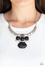 Load image into Gallery viewer, Commander In CHIEFETTE - Black - The V Resale Boutique