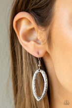 Load image into Gallery viewer, Urban Artisan - Silver - The V Resale Boutique