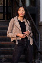 Load image into Gallery viewer, Magnificent Musings - Complete Trend Blend Dec 2021 - The V Resale Boutique