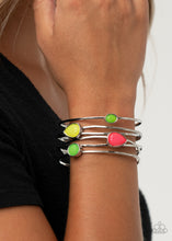 Load image into Gallery viewer, Fashion Frenzy - Multi - The V Resale Boutique