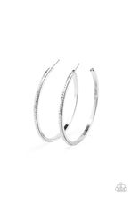 Load image into Gallery viewer, Sultry Shimmer - Silver - The V Resale Boutique