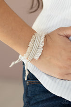 Load image into Gallery viewer, Make Yourself at HOMESPUN - White - The V Resale Boutique