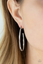 Load image into Gallery viewer, Totally Hooked - Silver - The V Resale Boutique