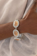 Load image into Gallery viewer, Demurely Diva - Orange - The V Resale Boutique