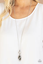 Load image into Gallery viewer, Glamorously Glaring - Silver - The V Resale Boutique