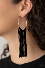 Load image into Gallery viewer, Flauntable Fringe - Gold - The V Resale Boutique