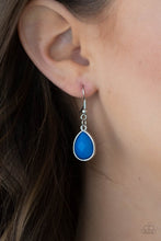 Load image into Gallery viewer, Mystical Mirage - Blue - The V Resale Boutique