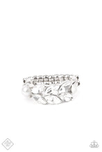 Load image into Gallery viewer, Majestically Musing - White - The V Resale Boutique