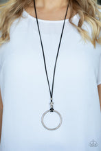 Load image into Gallery viewer, BLING Into Focus - Black - The V Resale Boutique