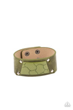 Load image into Gallery viewer, Geo Glamper - Green - The V Resale Boutique