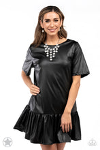 Load image into Gallery viewer, Spotlight Stunner - white - The V Resale Boutique