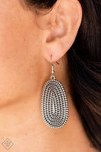 Load image into Gallery viewer, Desert Climate - Silver - The V Resale Boutique