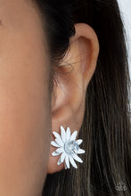 Load image into Gallery viewer, Sunshiny DAIS-y - White - The V Resale Boutique