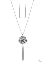 Load image into Gallery viewer, Rosy Redux - Silver - The V Resale Boutique