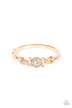 Load image into Gallery viewer, Expert Elegance - Gold