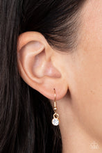 Load image into Gallery viewer, Superstar Stylist - Gold