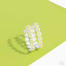 Load image into Gallery viewer, Daisy Disposition - White