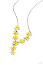 Load image into Gallery viewer, Flowering Feature - Yellow