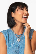 Load image into Gallery viewer, Ardent Affection - White