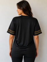 Load image into Gallery viewer, Size L NWT Pittsburg Steelers oversized V-Neck
