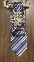 Load image into Gallery viewer, Blue &amp; Silver Statement Necktie Necklace with Pearl Collar
