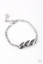 Load image into Gallery viewer, Pretty Priceless - Silver - The V Resale Boutique
