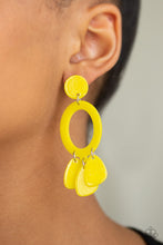 Load image into Gallery viewer, Sparkling Shores - Yellow - The V Resale Boutique
