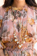 Load image into Gallery viewer, Revolving Refinement - Gold - The V Resale Boutique
