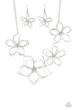 Load image into Gallery viewer, Flower Garden Fashionista - Silver - The V Resale Boutique
