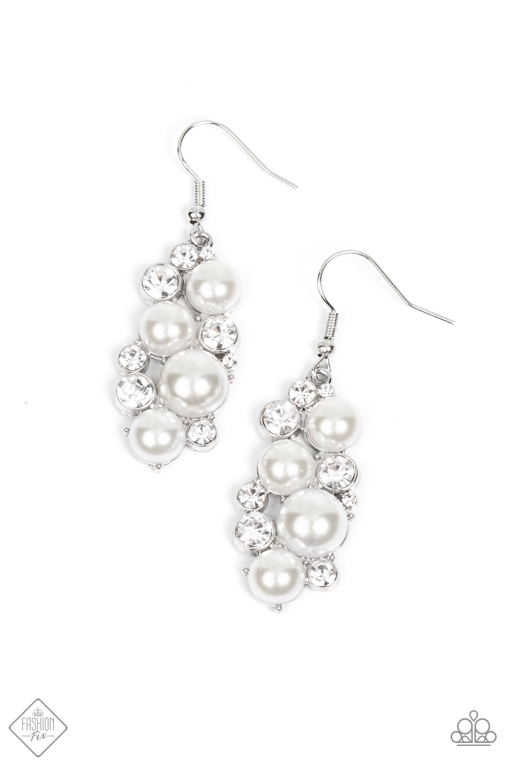Fond of Baubles - White - The V Resale Boutique