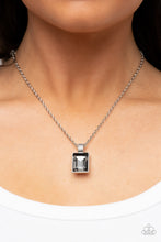 Load image into Gallery viewer, Understated Dazzle - Silver - The V Resale Boutique
